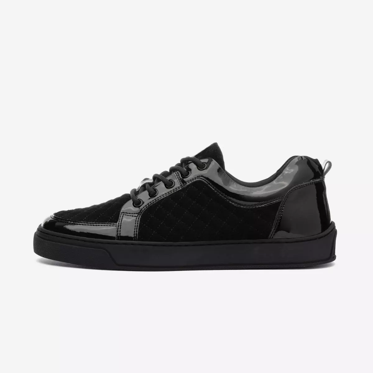 Low Top - Ezio - Black Varnish Velour